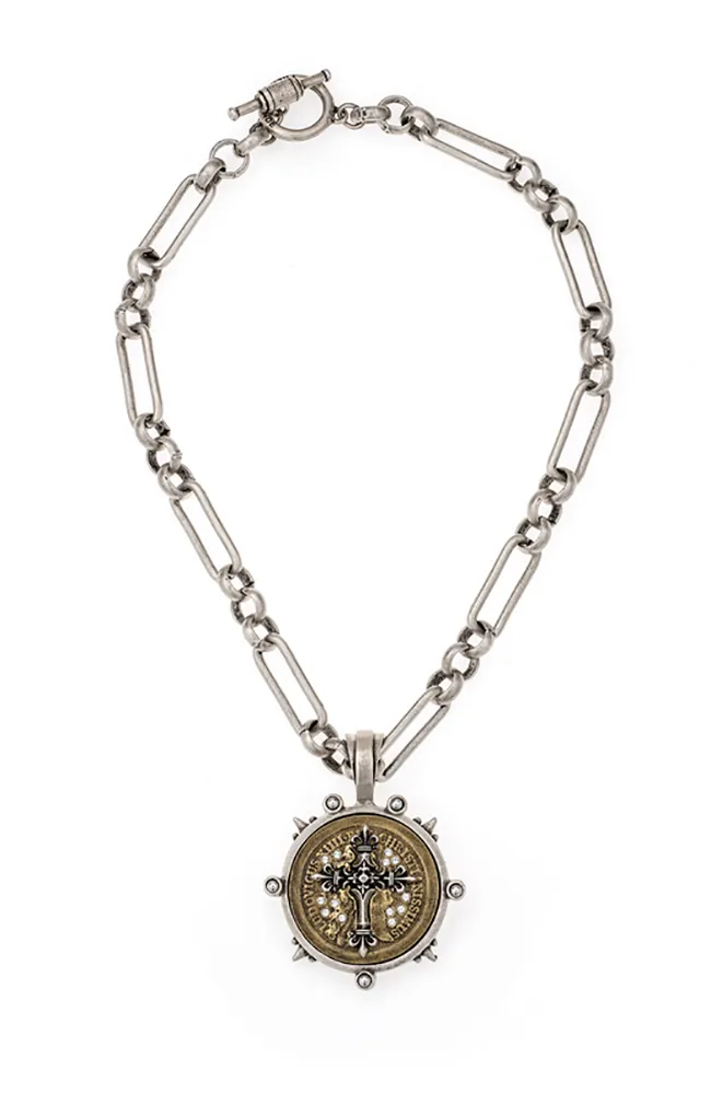 17" Silver Chablis Chain Cross Medallion