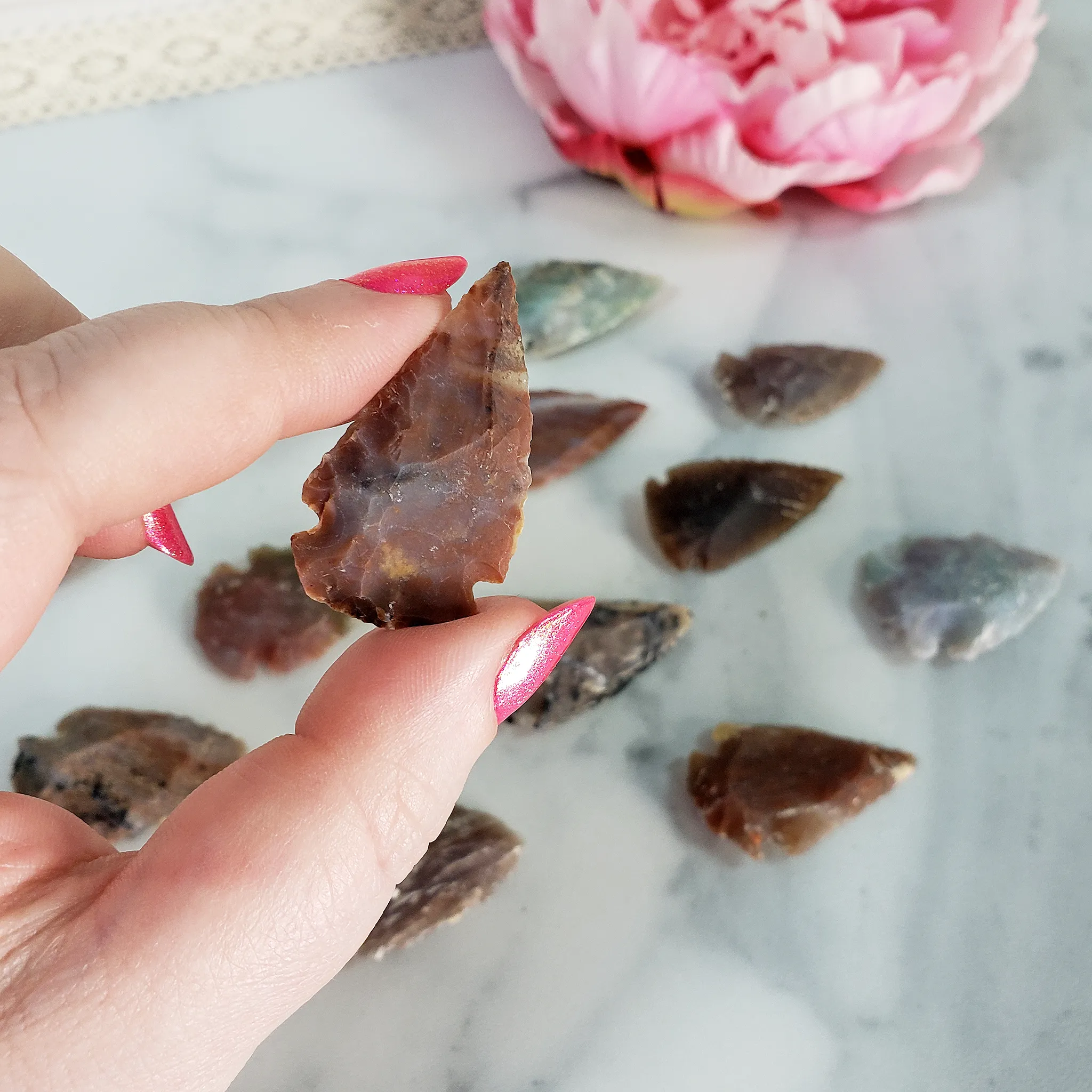 Agate Stone & Chalcedony Crystal Hand Knapped Natural Gemstone Arrowhead
