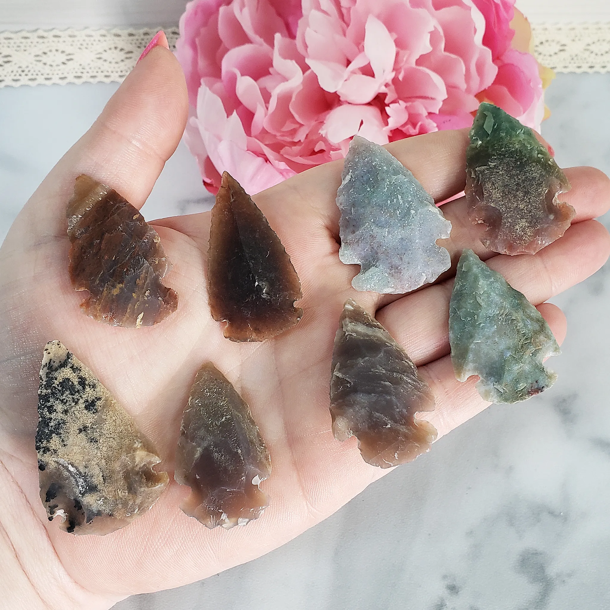 Agate Stone & Chalcedony Crystal Hand Knapped Natural Gemstone Arrowhead