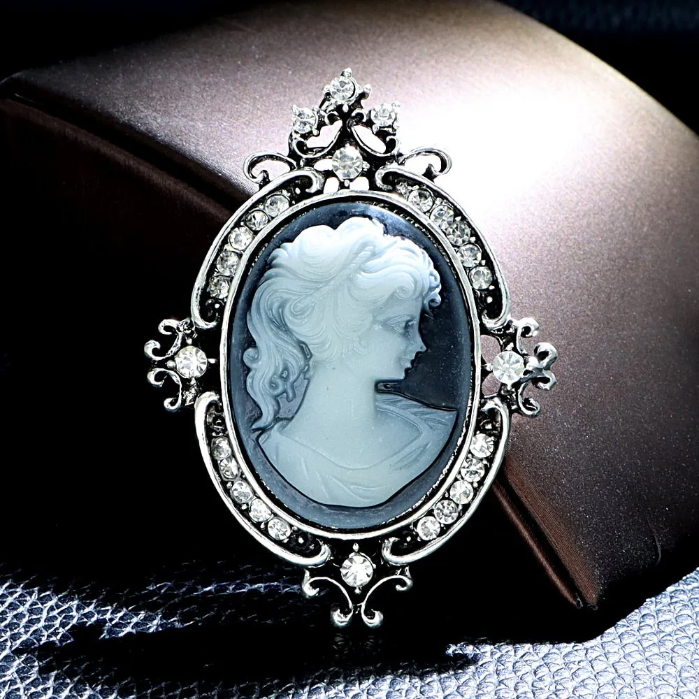 Beauty Head Embossed Brooch 20 Styles Available Classic Fashion Pin Wedding Party Jewelry