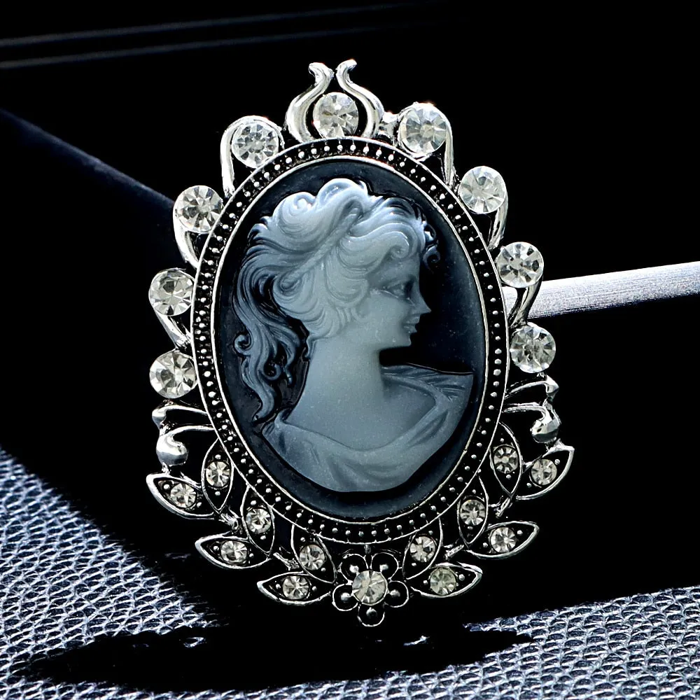 Beauty Head Embossed Brooch 20 Styles Available Classic Fashion Pin Wedding Party Jewelry