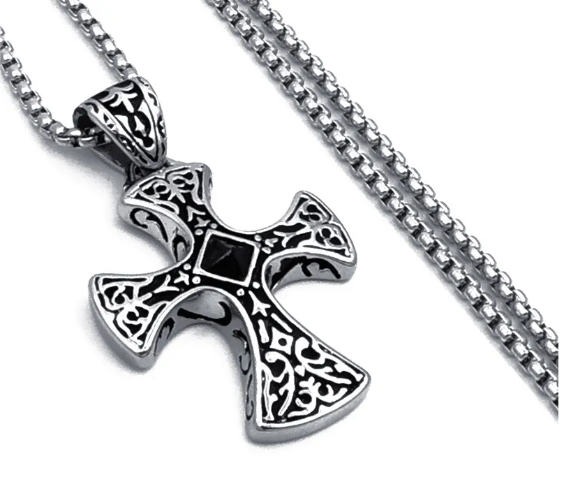 Celtic Knot Cross - Gothic Pendant Necklace by The Nevermore