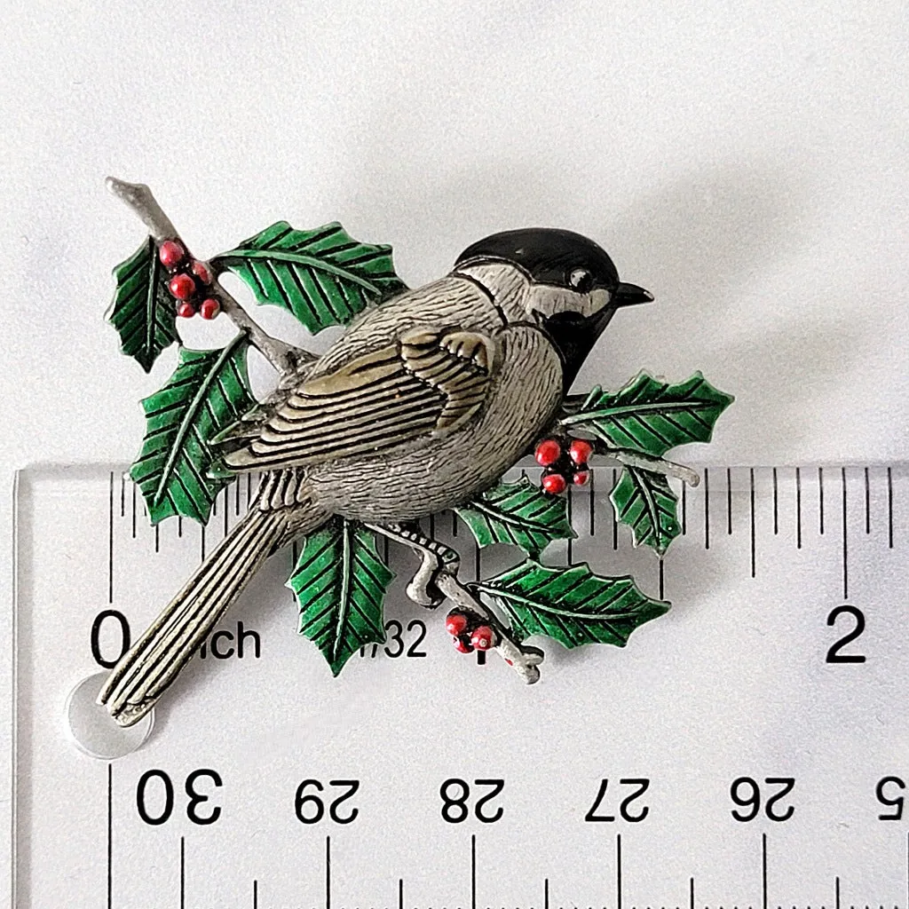 Christmas Brooch JJ Chickadee Bird