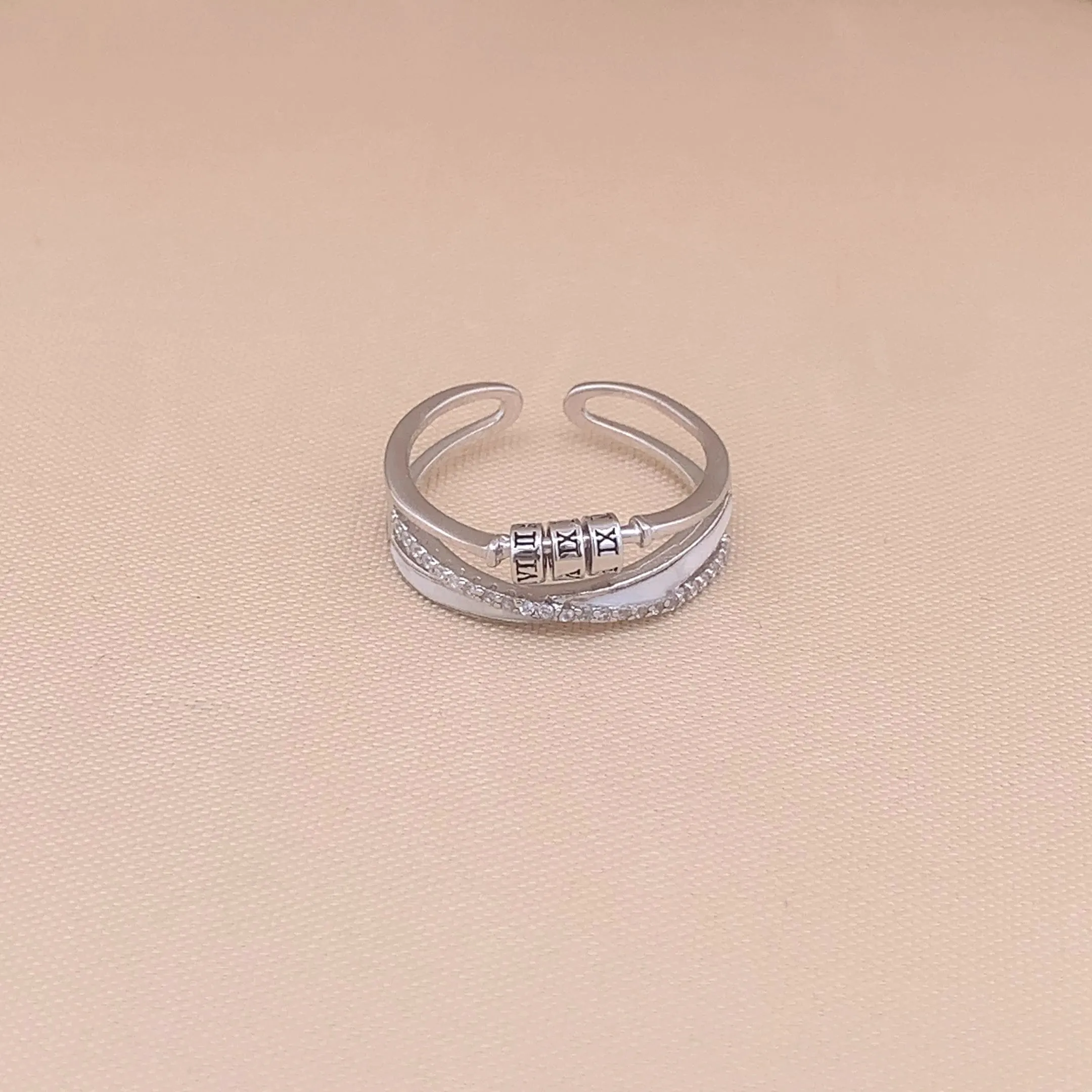 Cross Over Roman Numeral Adjustable Ring (Pure Silver)