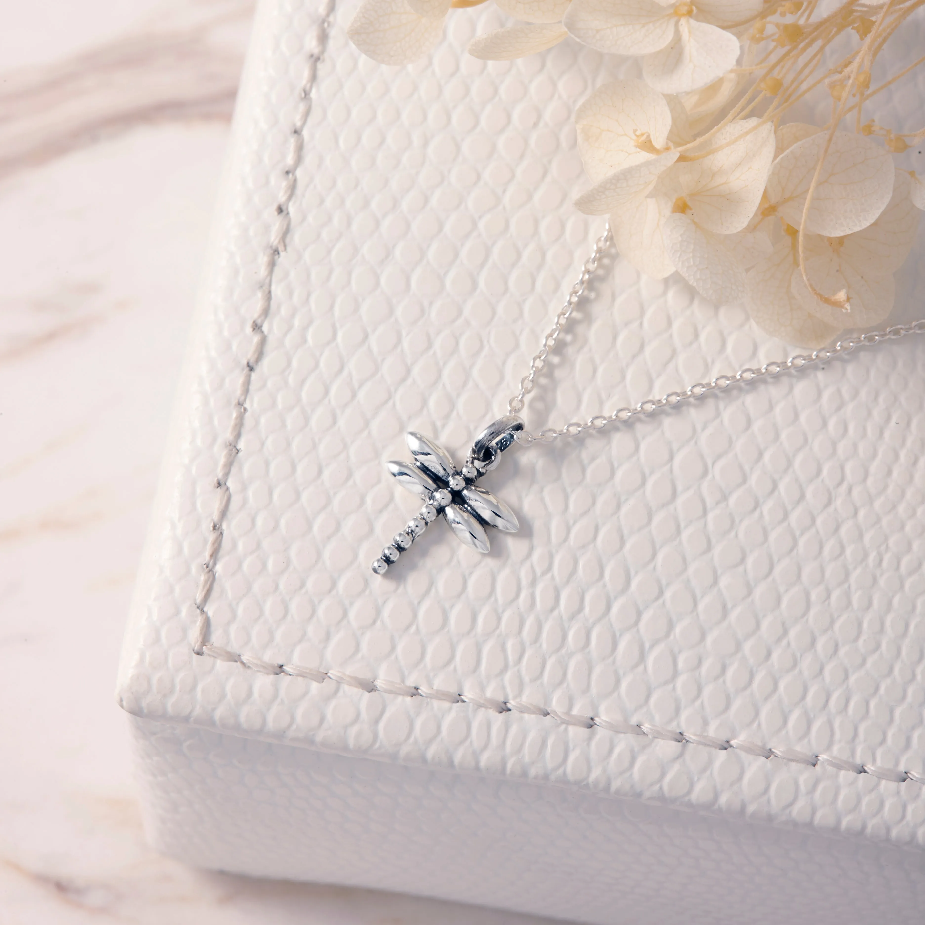 Dainty Dragonfly Necklace