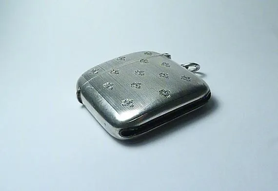 Edwardian Mappin & Webb Sterling Silver Vesta Case Fleur De Lis 1909