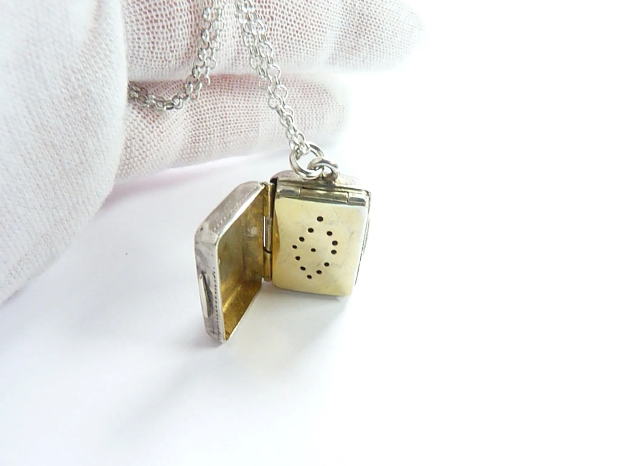 Georgian Sterling Silver Vinaigrette Pendant On 18 Inch Necklace 1838
