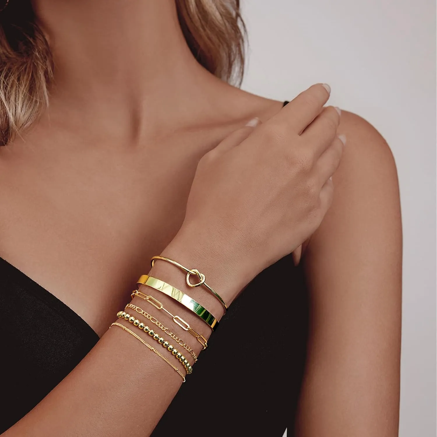 Gold Bracelets for Women 18k Gold Plated Bracelet Stack Bangle Cuff Bracelet Set for Women Non Tarnish Beaded/Paperclip/Cuban Link Chain Bracelets Jewelry for Women Trendy