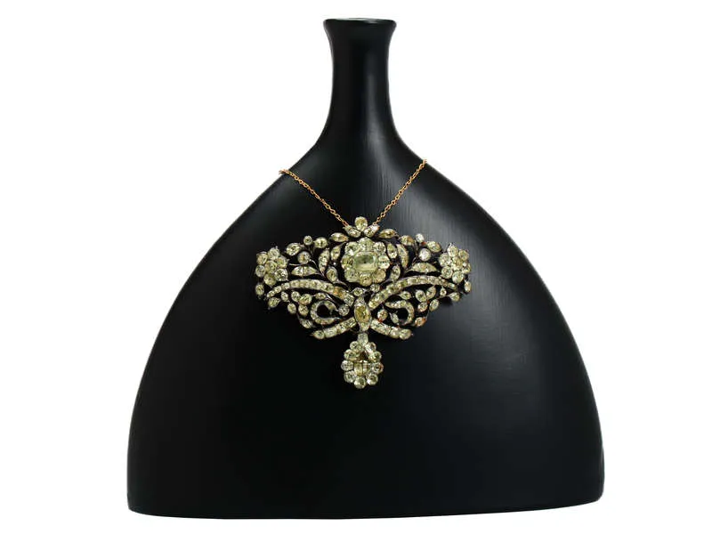 Grandeur - Eighteenth Century Chrysoberyl Pendant