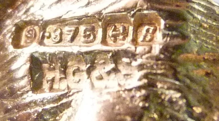 Hallmarked Gold Charms Charging Bull Charm Henry Griffith & Sons 1942