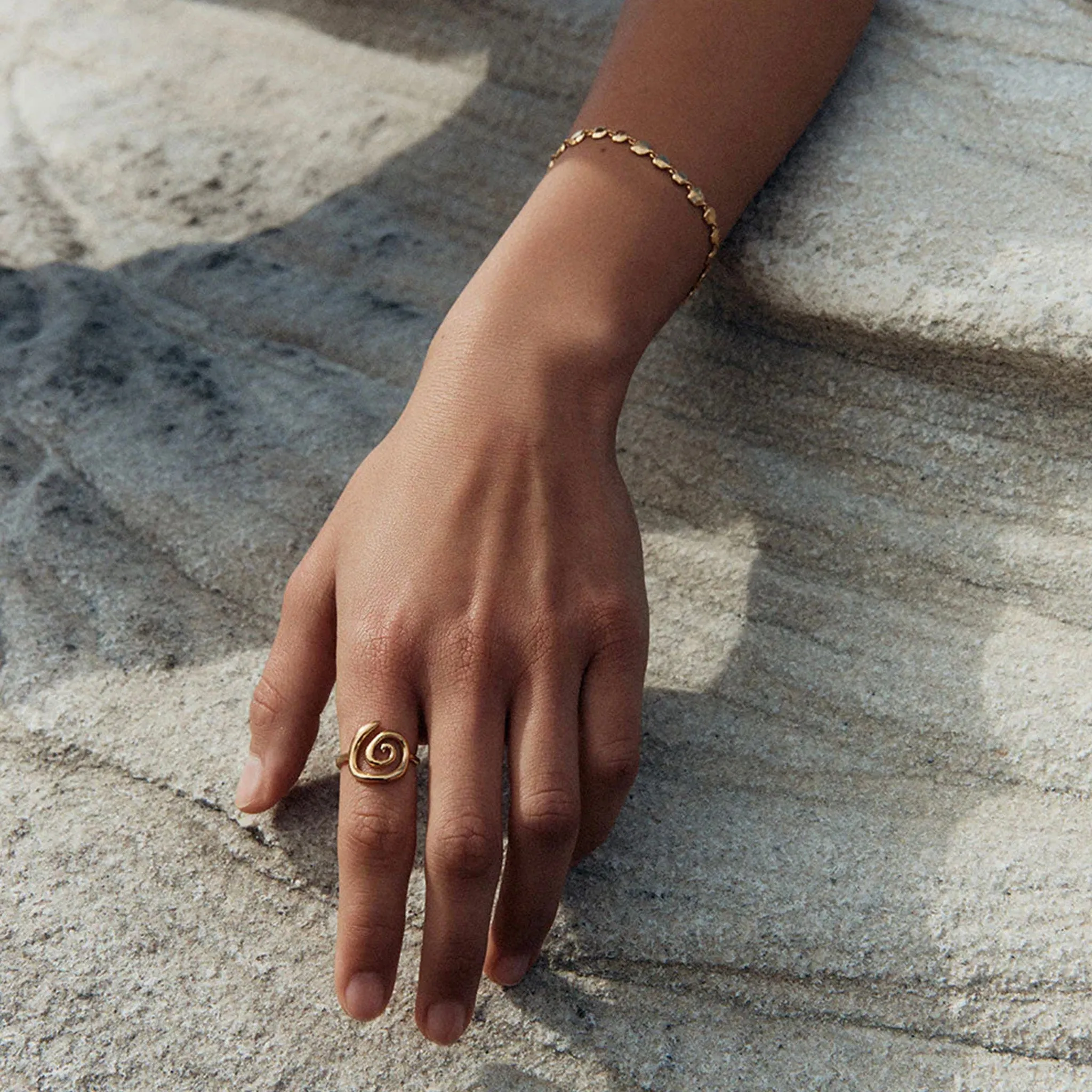 Kirstin Ash Horizon Collection - Dawn Bracelet