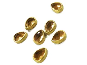 Light Golden Opaque Drop Kundan Stone (8x6 mm)