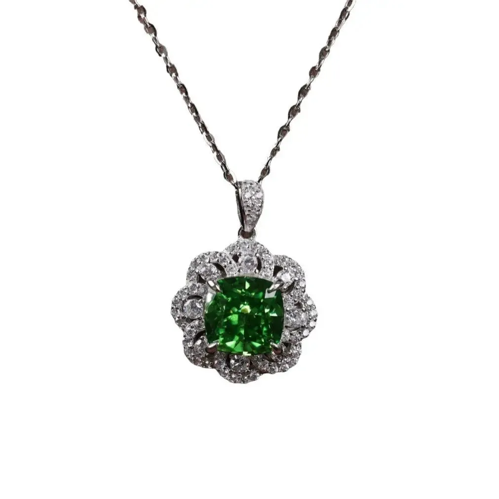 LOVCIA Light Luxury High-grade Emerald Sterling Silver Pendant Necklace for Women