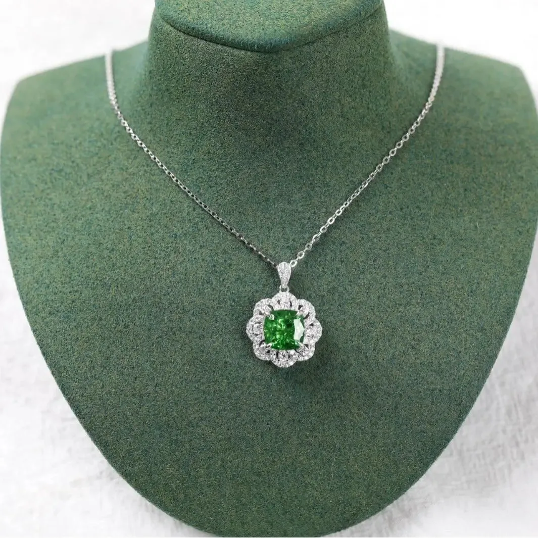 LOVCIA Light Luxury High-grade Emerald Sterling Silver Pendant Necklace for Women
