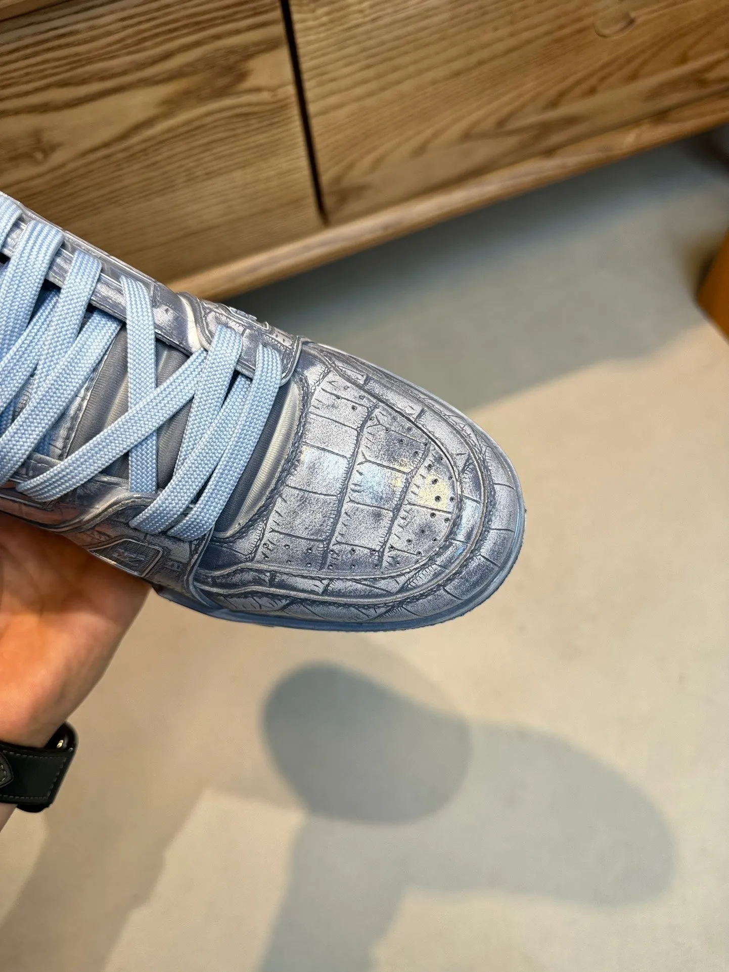 LV MEN'S LUXURY DESIGNER SPORTS BLUE SNEAKERS