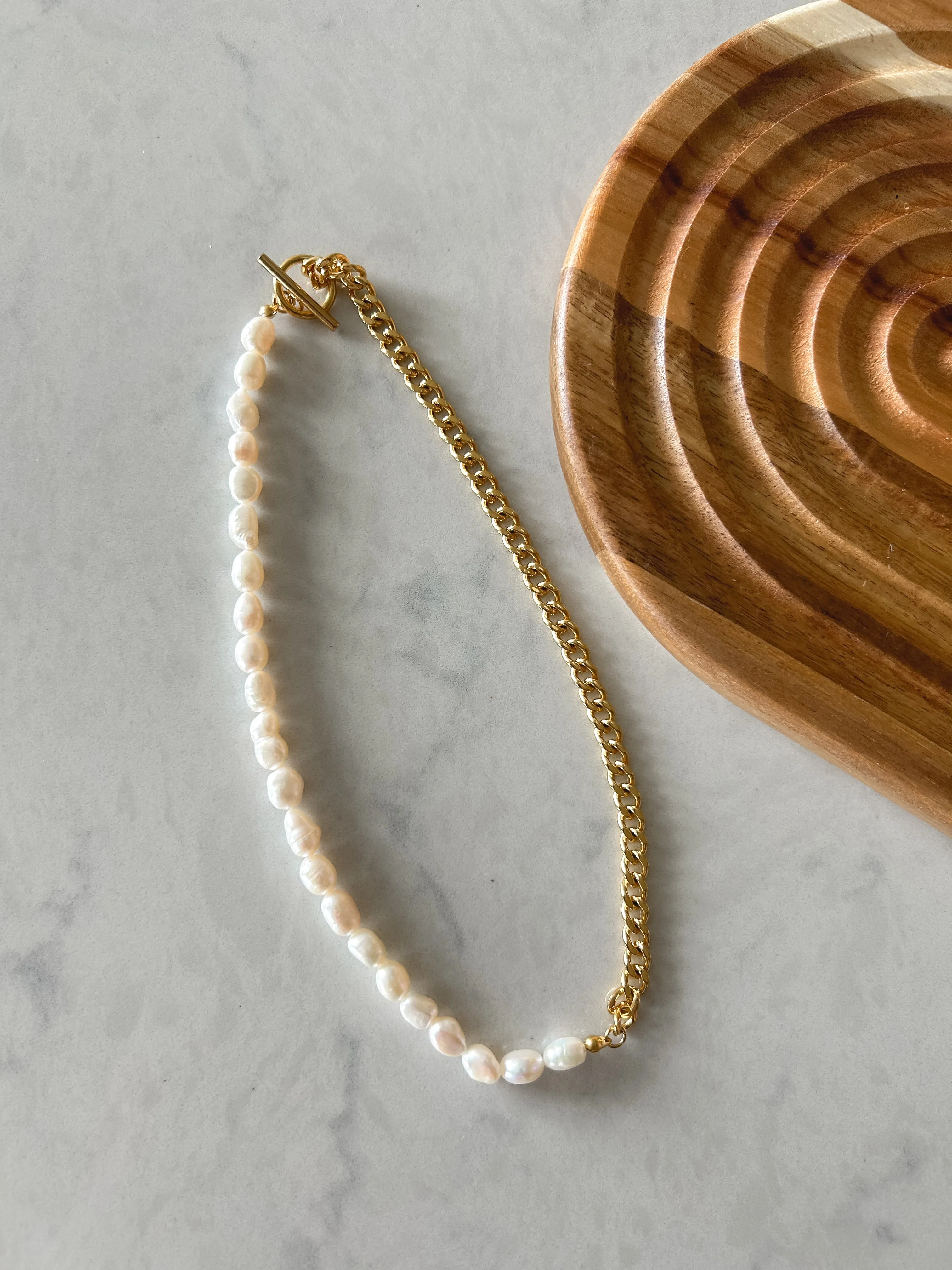 Mila   Stevie Pearl Cuban Chain Necklace
