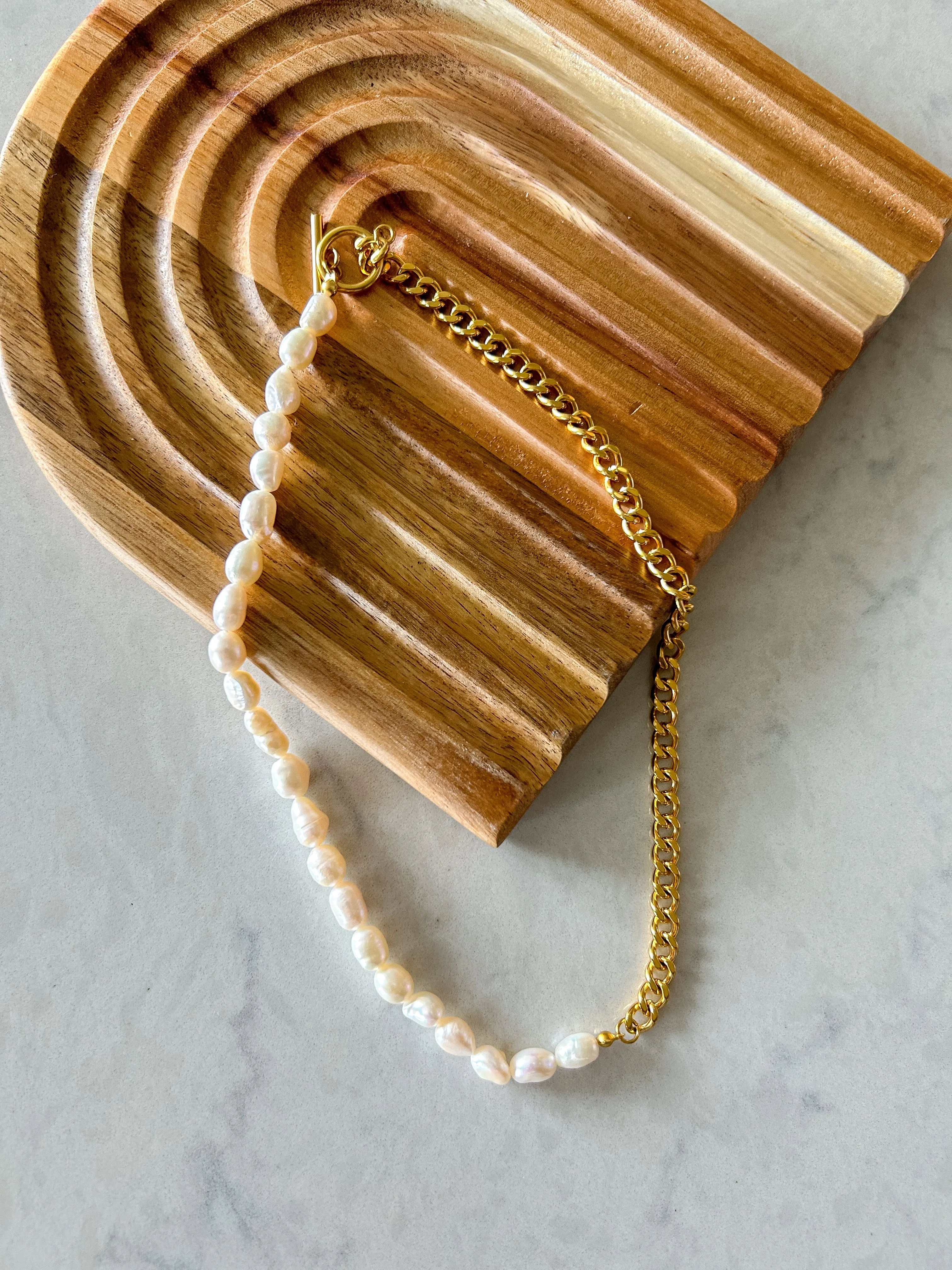 Mila   Stevie Pearl Cuban Chain Necklace