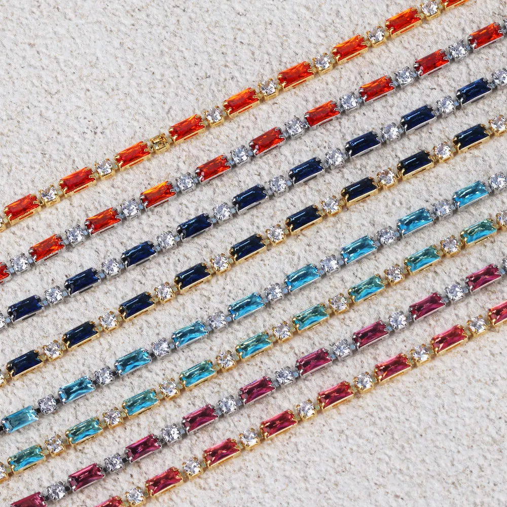 Moderate Luxury Chain Cube Geometric Copper Electroplating Necklaces