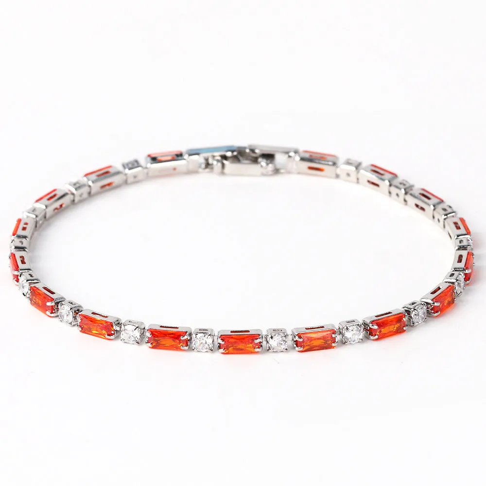 Moderate Luxury Chain Cube Geometric Copper Electroplating Necklaces