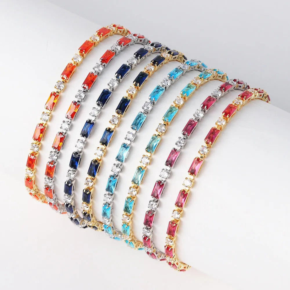 Moderate Luxury Chain Cube Geometric Copper Electroplating Necklaces