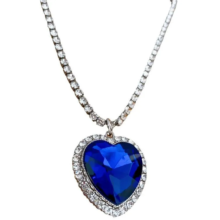 Moderate Luxury Flower Flower Copper Diamond Inlay Necklaces