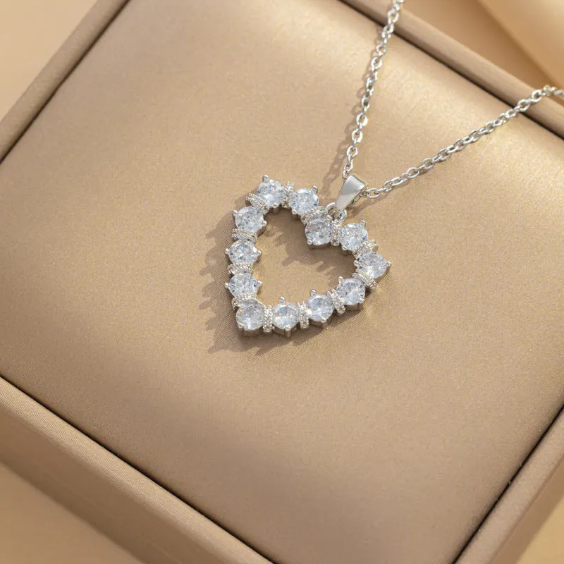 Moderate Luxury Heart Titanium Steel Diamond Inlay Necklaces