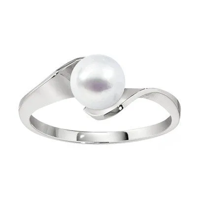 Modern Twist Cultured Pearl Ring