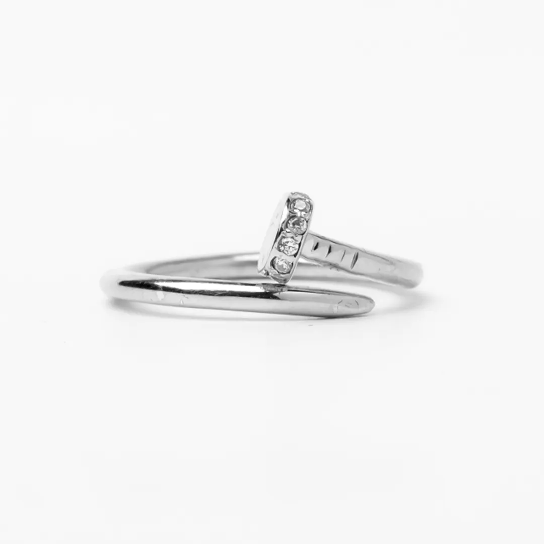Nailed 925 Sterling Silver Zircon Ring