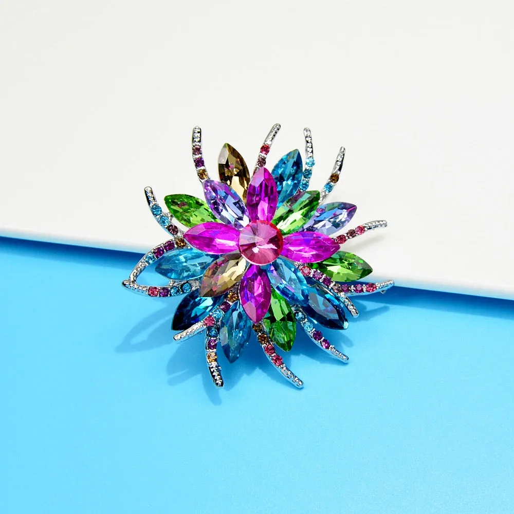 New Arrival Crystal Flower Brooches For Women