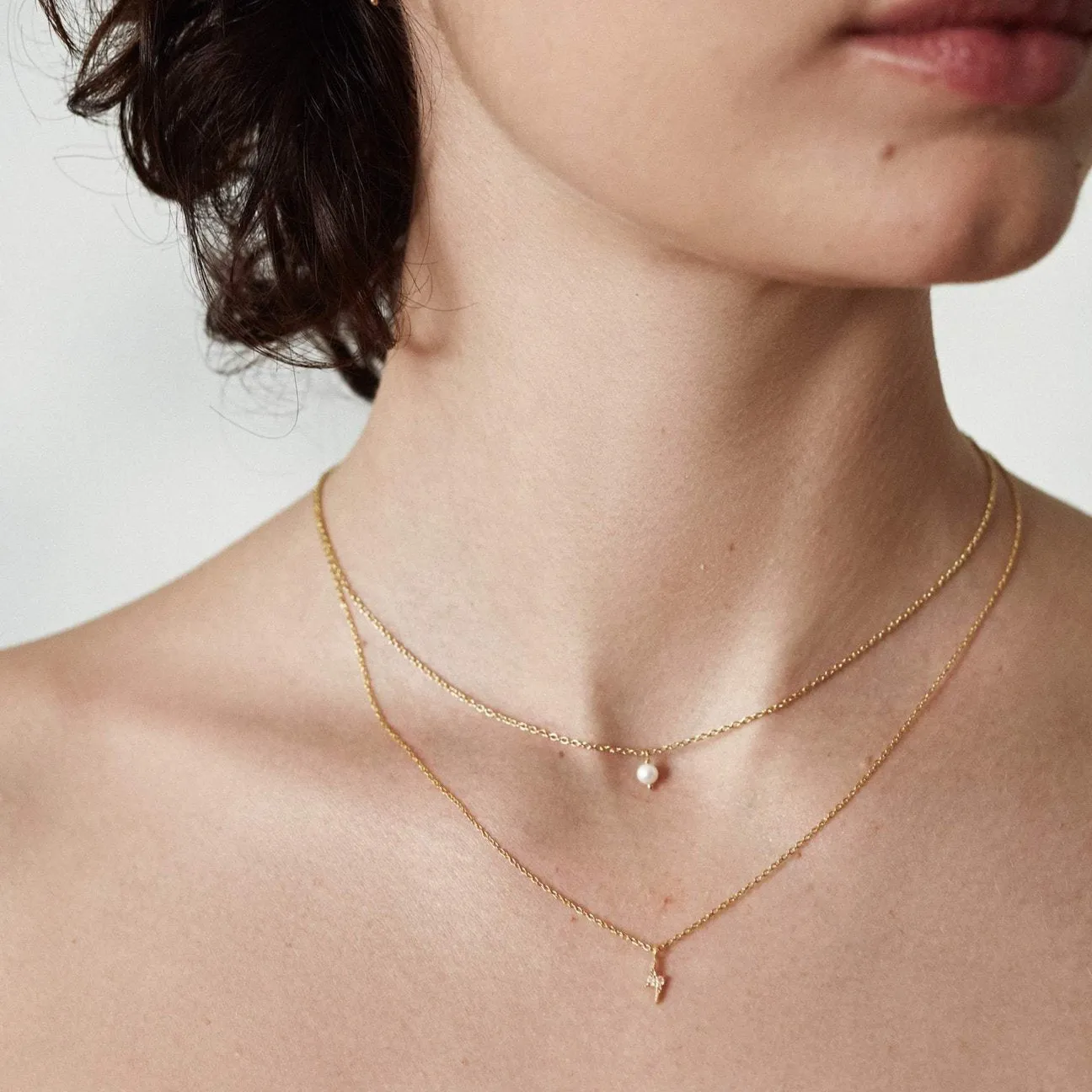 SILK & STEEL - Superfine Lightening Bolt Necklace WHITE TOPAZ/SILVER