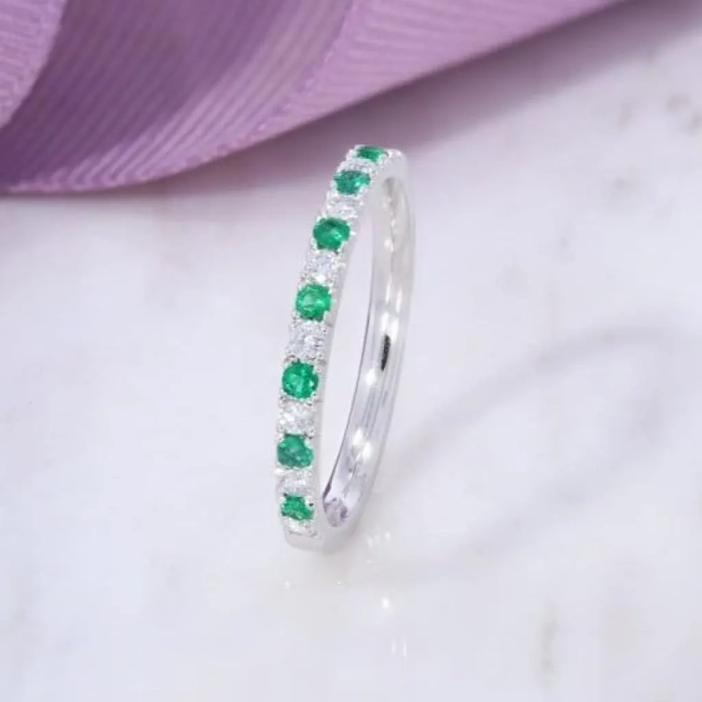UTOPIA - Emerald White Gold |  Wedding & Eternity Ring