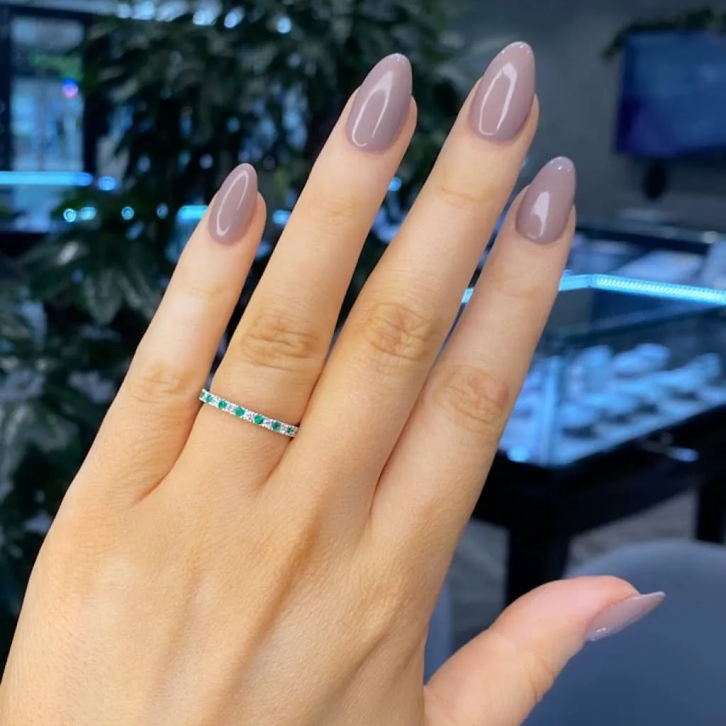 UTOPIA - Emerald White Gold |  Wedding & Eternity Ring