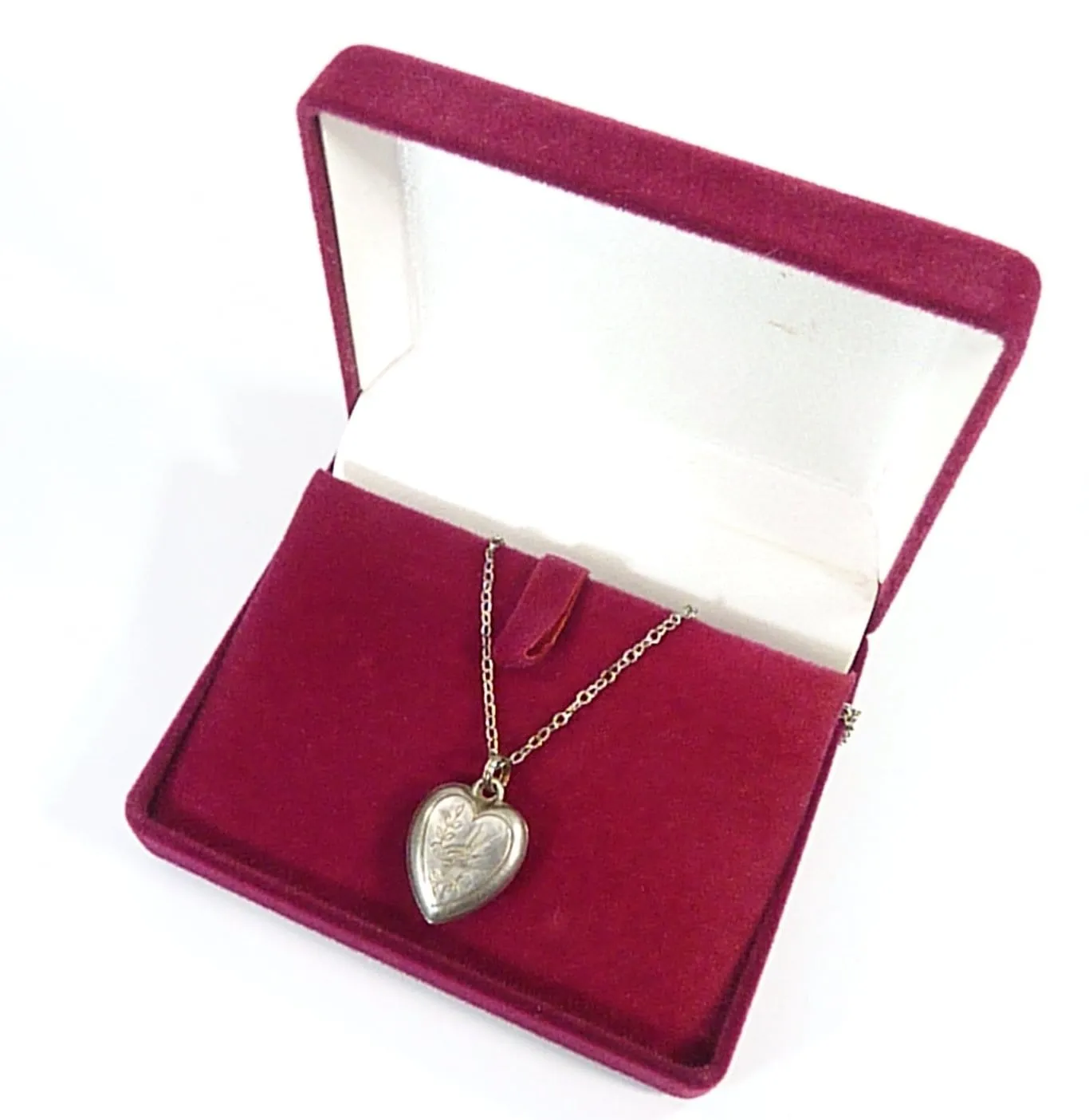 Victorian Sterling Silver Heart Shaped Pendant With Sterling 24 Inch Chain